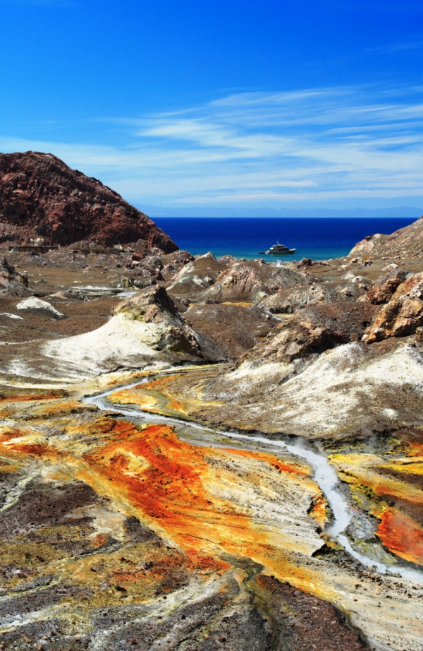 Inside White Island crater