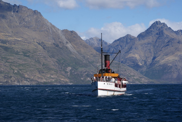 "" Queenstown TSS Earnslaw
