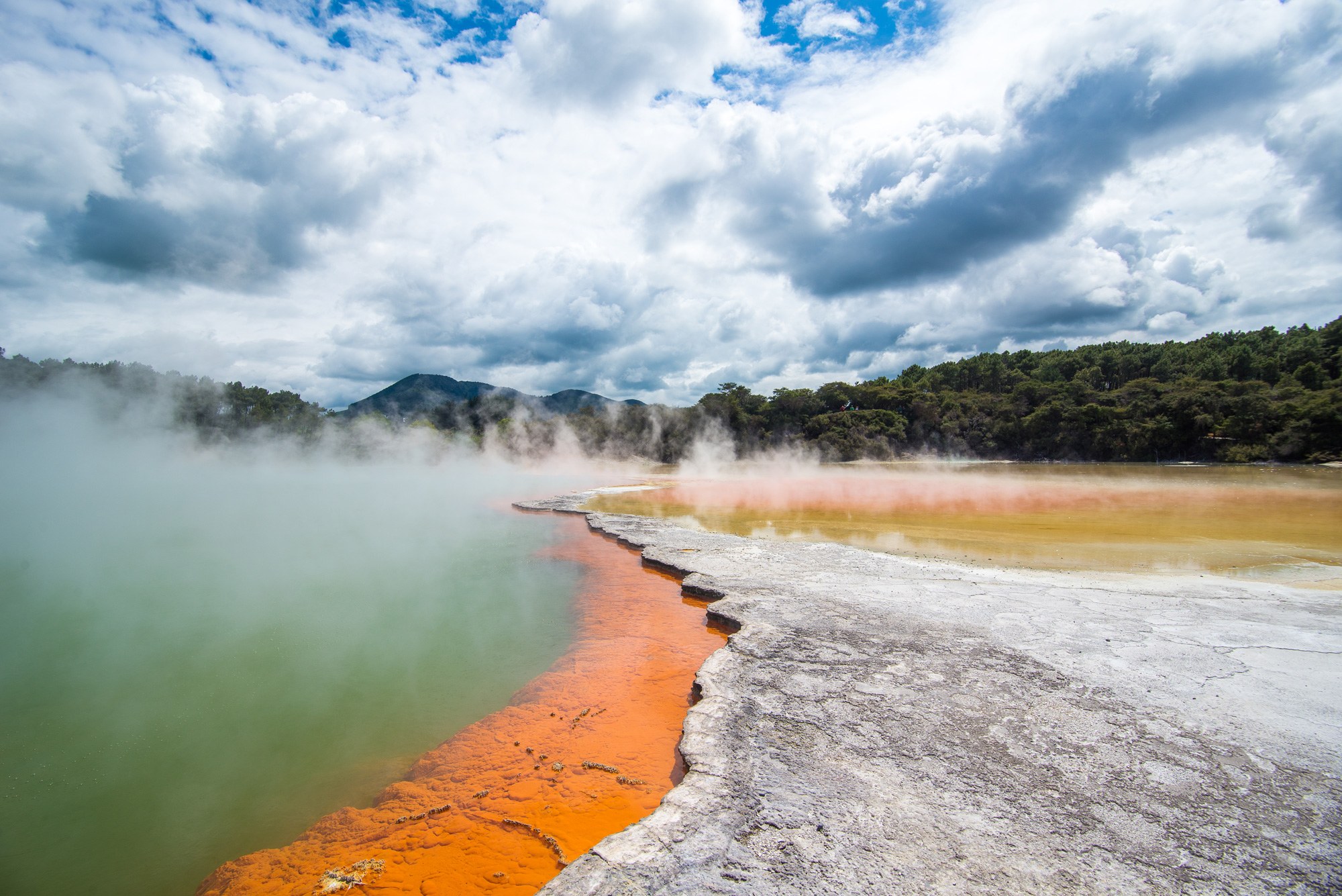 YHA Rotorua scenic Wai O Tapu Johan Lolos 2015