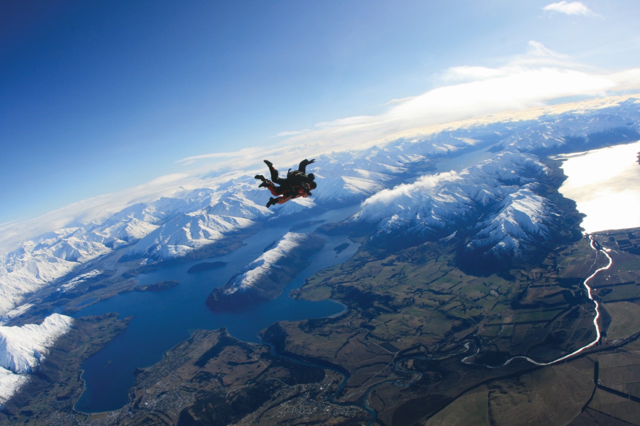 skydiving Southern Alps